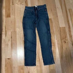 Madewell stovepipe jeans size 27. Good used condition